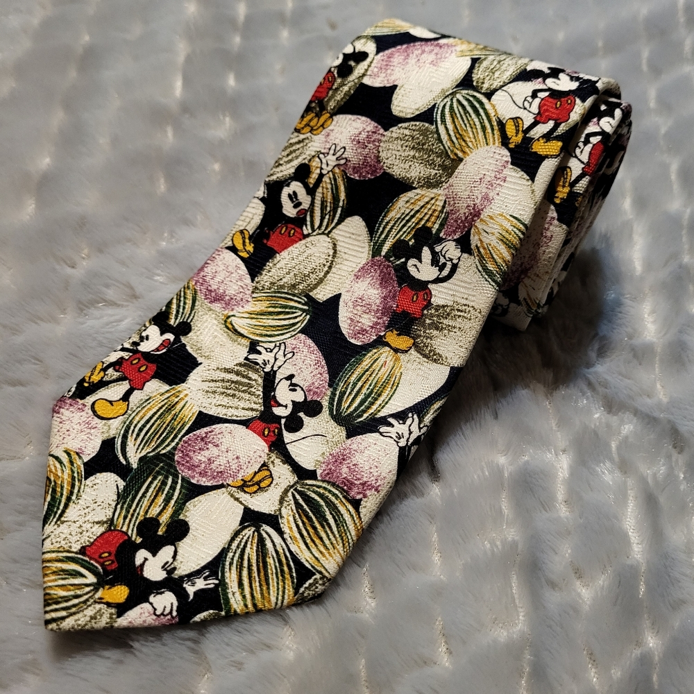 Vintage 90s Mickey Mouse neck tie Walt Disney floral